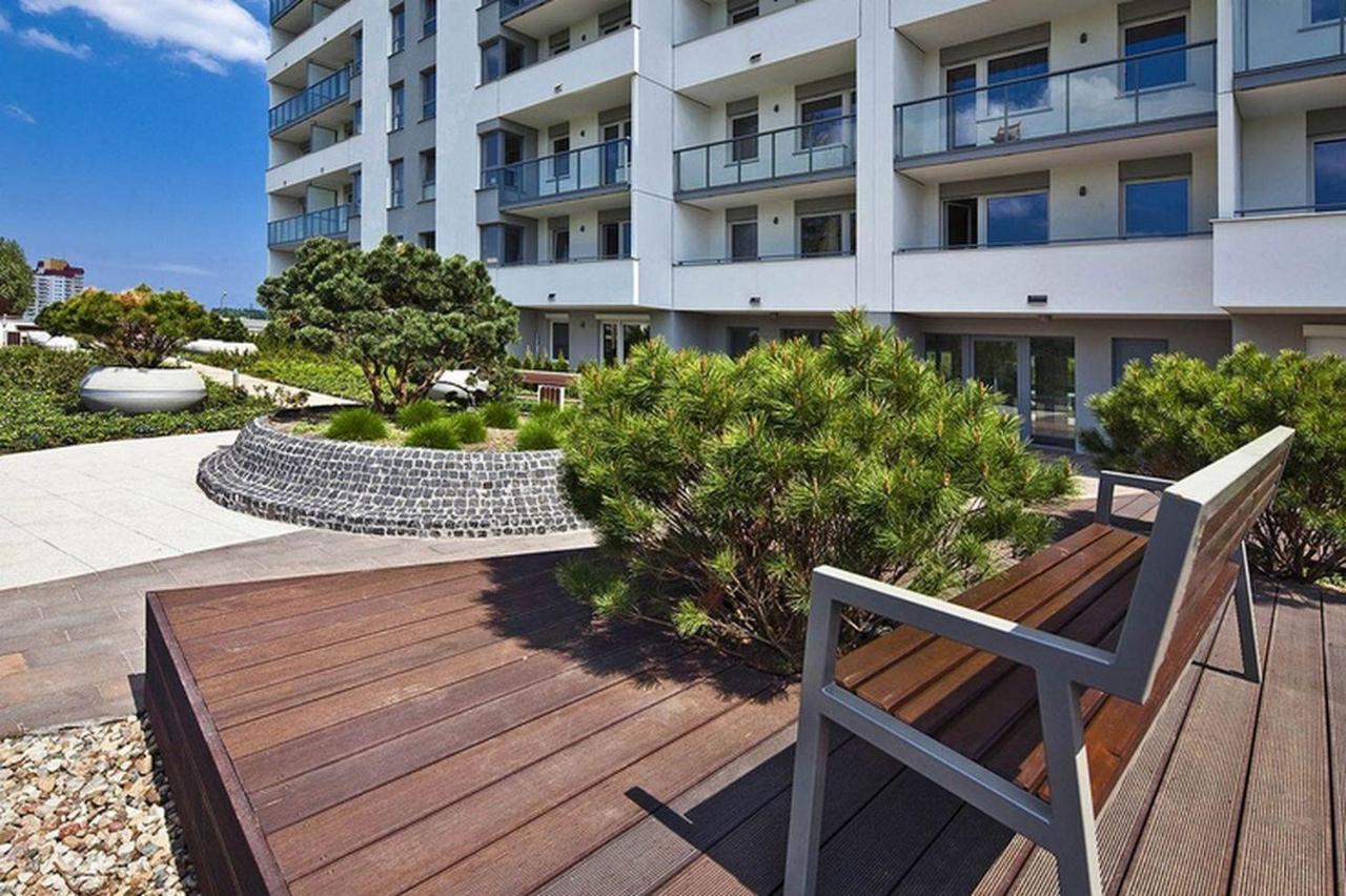 Apartament Aviator Гданск Екстериор снимка